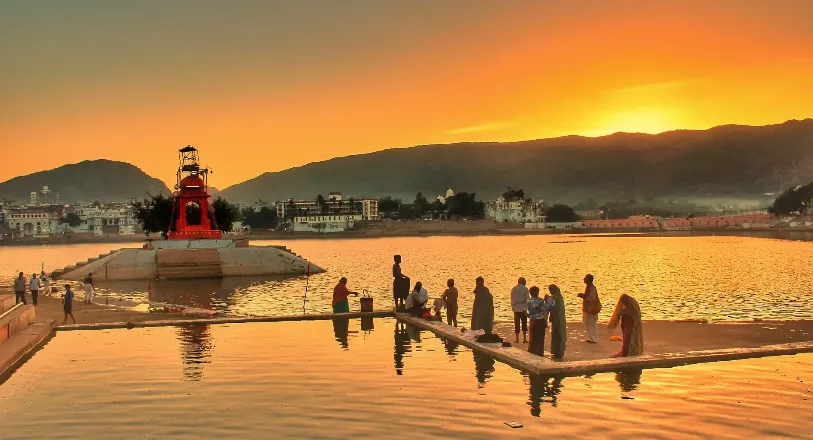 pushkar-lake-813x440 (1)